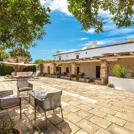 Masseria Li Capperi Bed & Breakfast