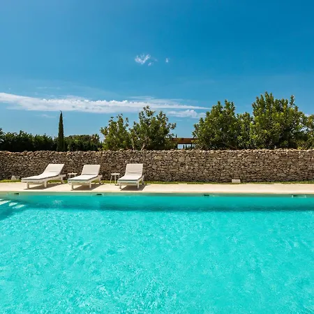 Masseria Li Capperi Bed & Breakfast Alezio