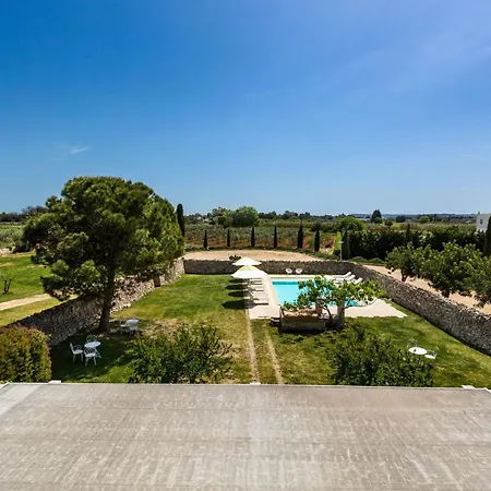 Bed & Breakfast Masseria Li Capperi *