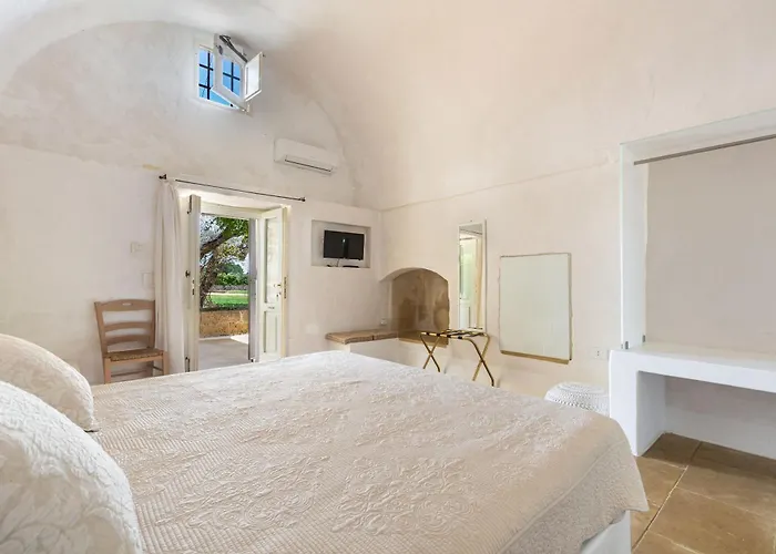 Bed and breakfast Masseria Li Capperi By Perle Di Puglia 4*